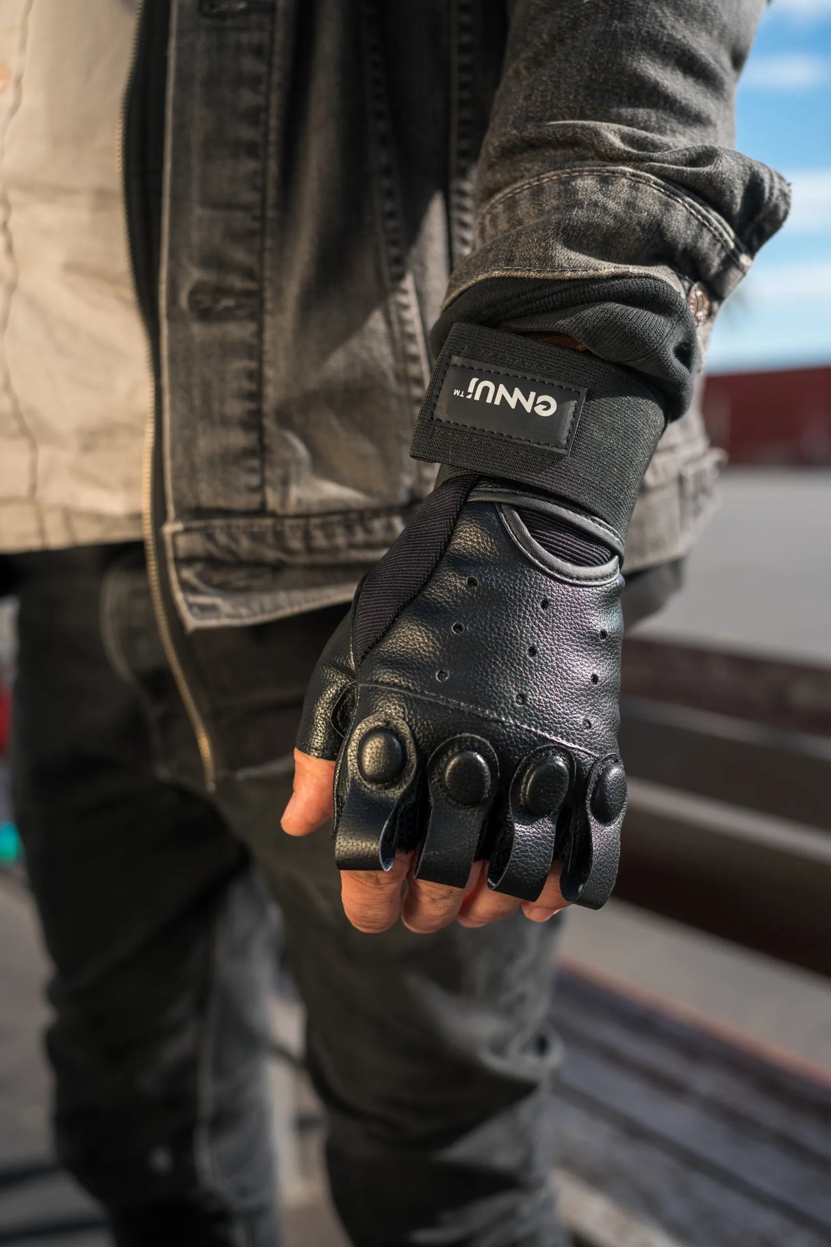 SKA920000 ENNUI Urban Gloves Handgelenkschützer Gelenkschutz Schützer Schoner Inliner Schoner Inline Schützer protectors skate Skate Schützer Inliner Schützer Schutzausrüstung Fingerschutz Handschuhe inline skating inliner inlineksaten rollerbladen rollerskaten Inlineskates Rollerblades Fitness Skates Slalom Skates rollerblades rollerblading inline skating Lörrach Freiburg Basel Inliner Skateschule und Skateshop Weil am Rhein SkaMiDan